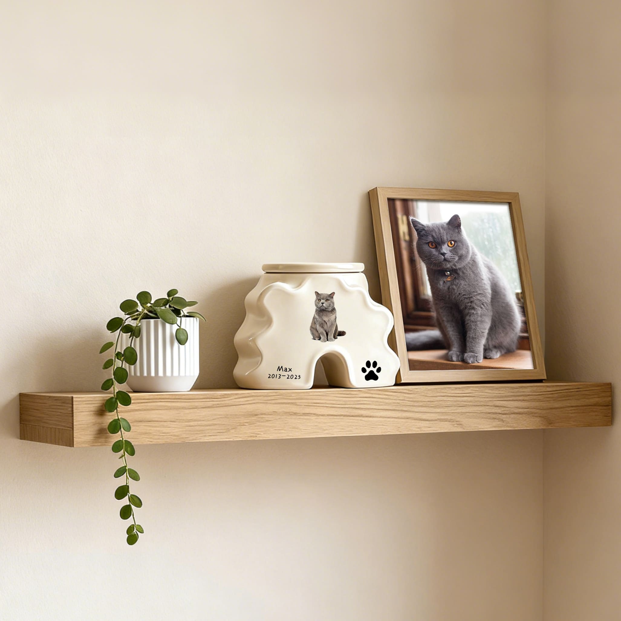 Handmade Pet Memorial Cat Urn – Custom Ceramic Ashes Keepsake for Dogs & Cats