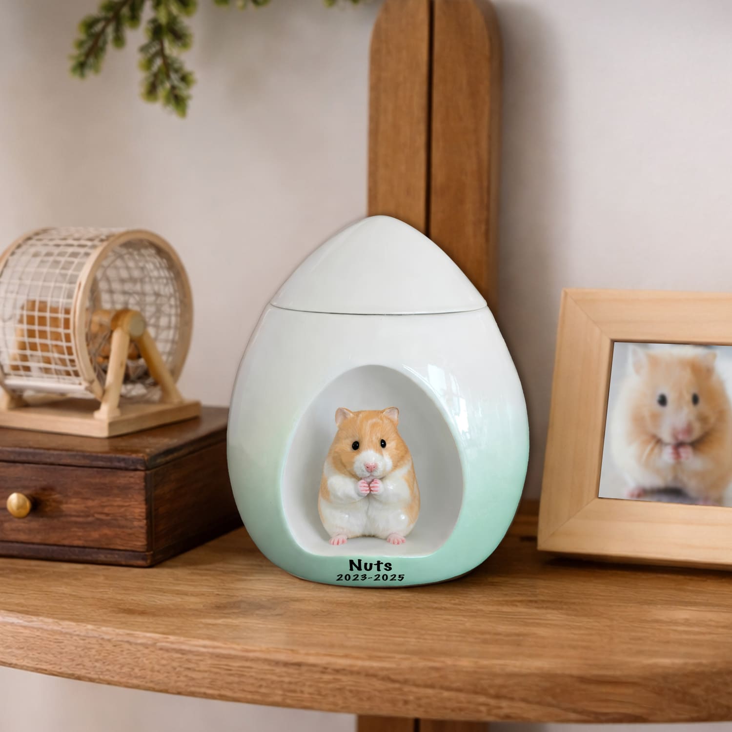 Teardrop Small Pet Urn – Custom Ceramic Urn with Personalized Hamster Portrait, Name & Date, Memorial Gift for Small Pet Lovers